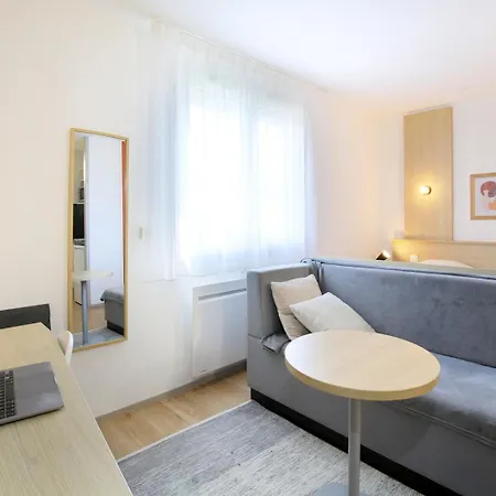 Apart-hotel Sweetly Isatis De