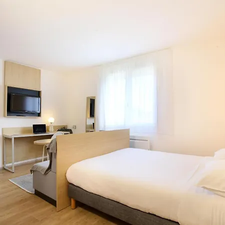 Apart-hotel Sweetly Isatis De 3*