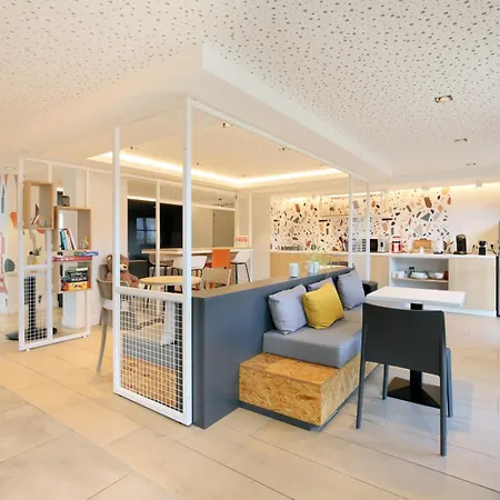 Apart Otel Sweetly Isatis De