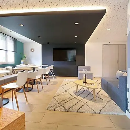 Sweetly Isatis De Appart hôtel 3*