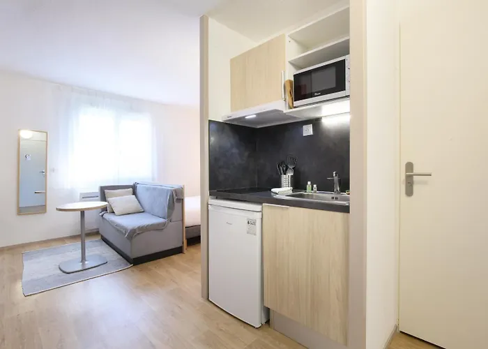 Apart-hotel Sweetly Isatis De