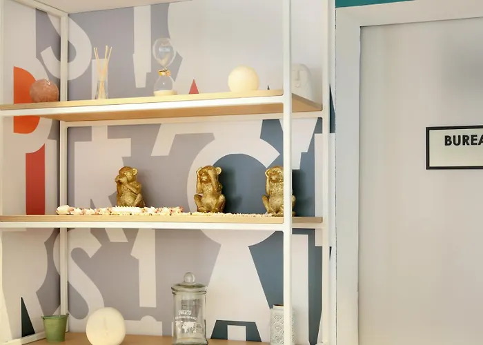 Sweetly Isatis De Mérignac