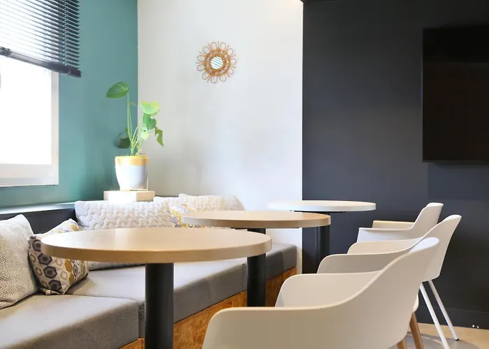 Apart-hotel Sweetly Isatis De